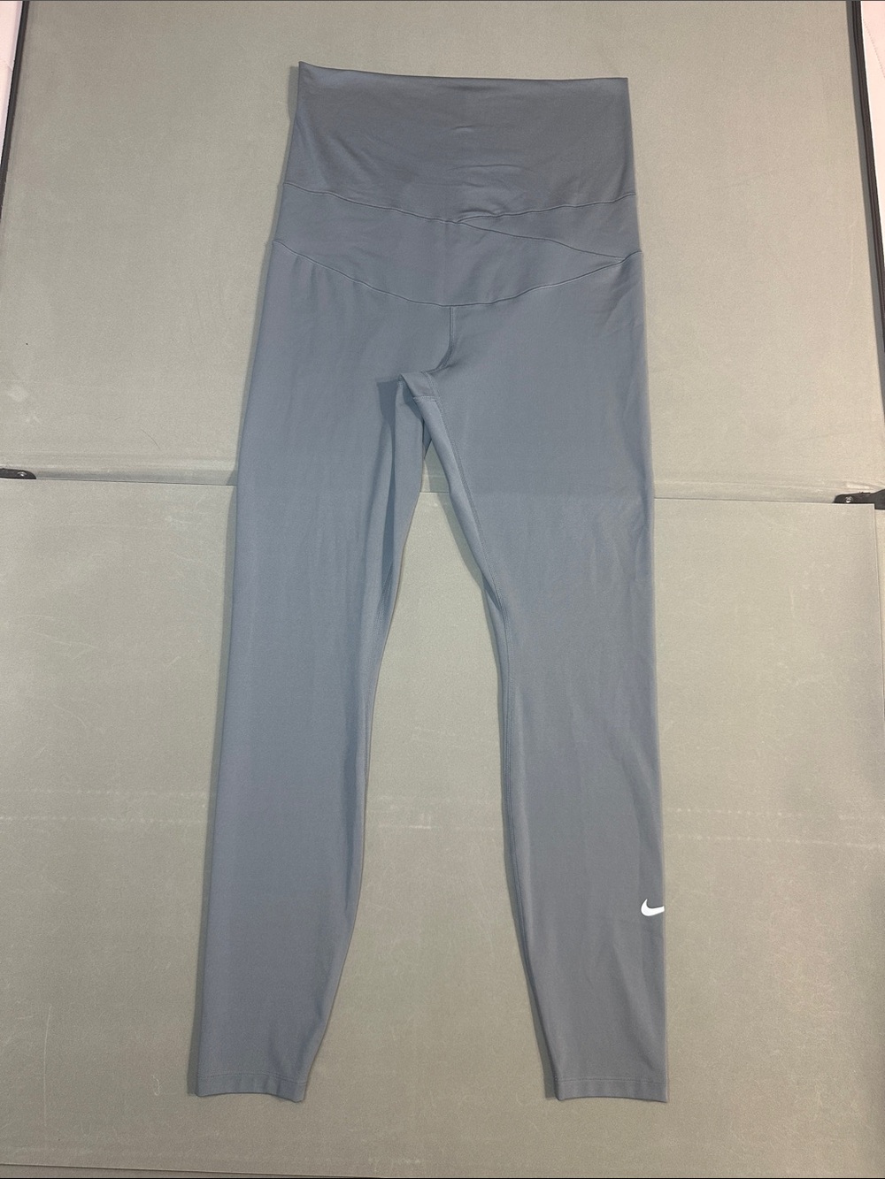 Nike Pregnancy Performance Leggings Size L Tall